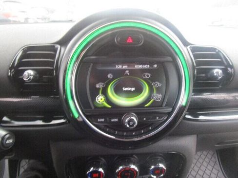 Used 2016 MINI Cooper Clubman image 34