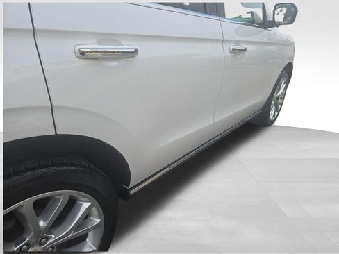 Used 2018 Ford Expedition Limited w/ Equipment Group 302A image 31