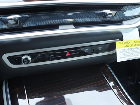 New 2026 BMW X5 xDrive40i w/ Climate Comfort Package image 39