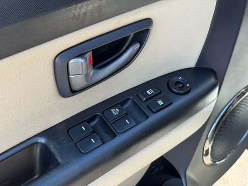 Used 2011 Kia Soul ! FWD image 15