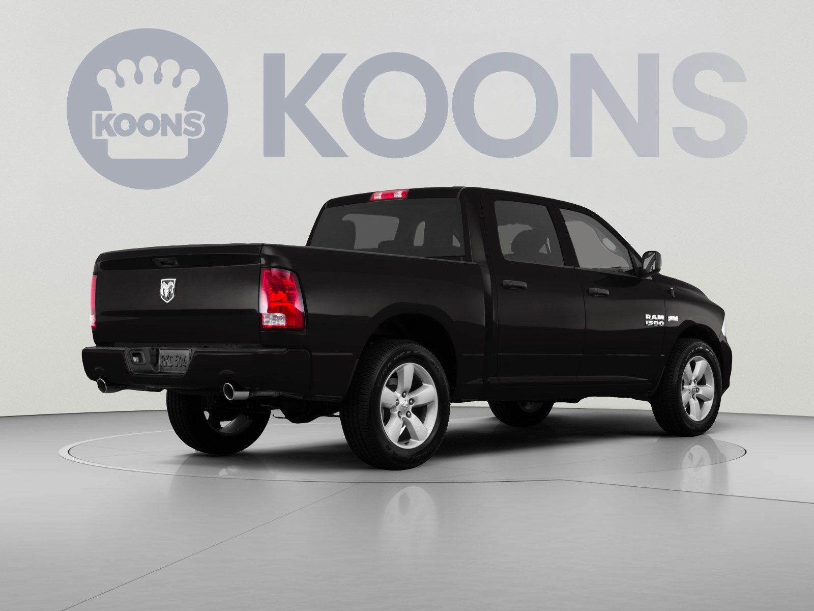 Used 2016 RAM 1500 Express w/ Black Ram 1500 Express Group AWD/4WD image 4