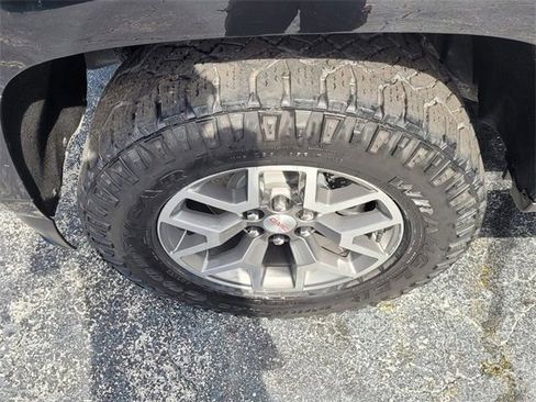 Used 2021 GMC Canyon AT4 AWD/4WD image 13