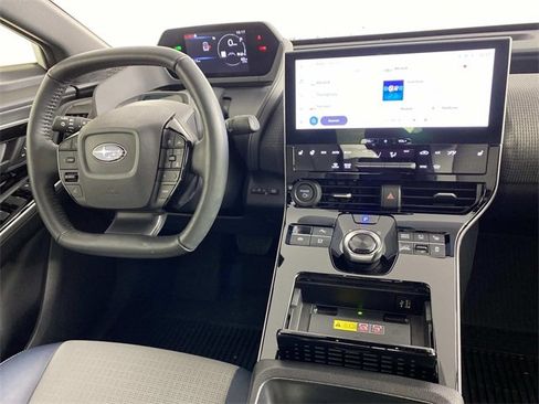 Used 2024 Subaru Solterra Limited image 12