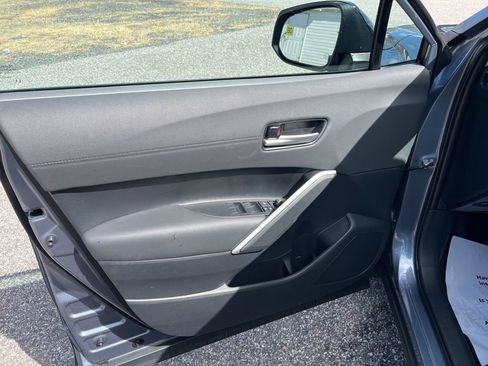 Used 2026 Toyota Corolla Cross XLE w/ Convenience Package image 12