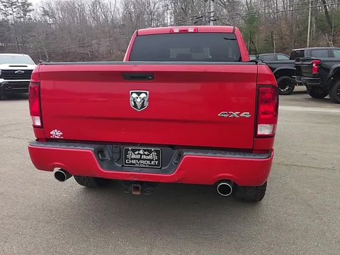Used 2016 RAM 1500 Express image 9
