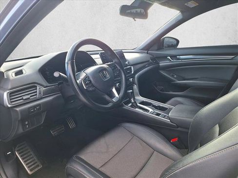 Used 2022 Honda Accord Sport image 9