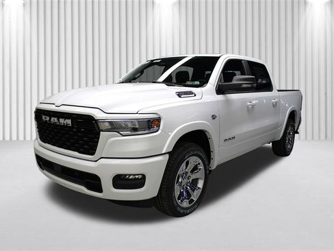 New 2026 RAM 1500 4x4 Crew Cab image 8