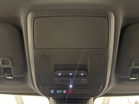 New 2026 Chevrolet Equinox LT FWD image 10