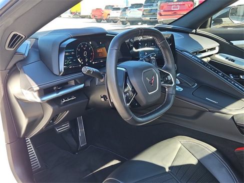 Used 2024 Chevrolet Corvette Stingray Preferred Conv w/ Z51 Performance Package image 7