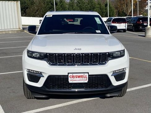 New 2025 Jeep Grand Cherokee Limited image 10