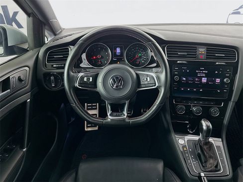 Used 2019 Volkswagen GTI SE image 27