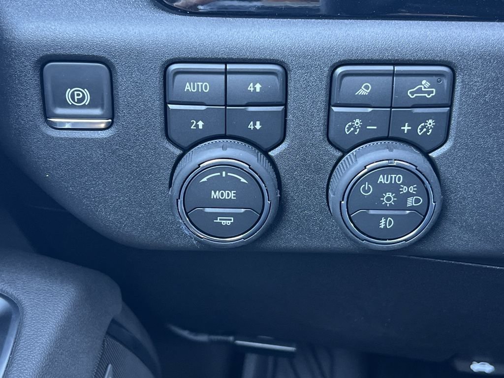 New 2026 Chevrolet Silverado 1500 RST AWD/4WD image 11
