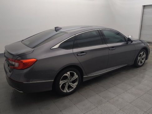 Used 2018 Honda Accord EX image 10