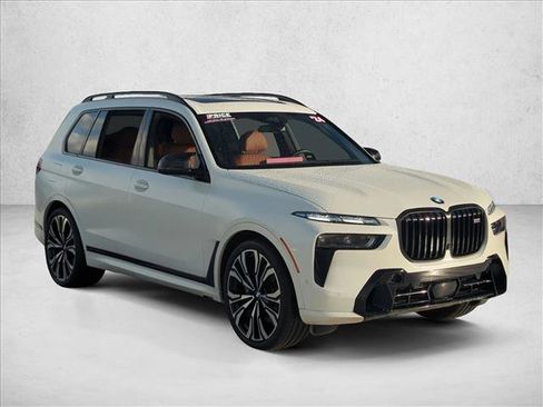 Used 2024 BMW X7 M60i w/ Executive Package image 3