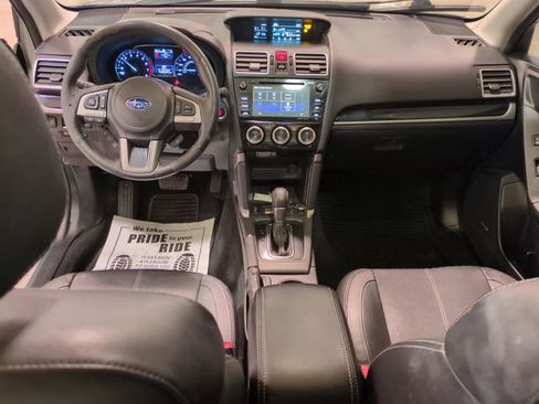 Used 2017 Subaru Forester 2.5i Touring w/ Popular Package #2 image 16