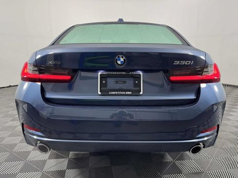 Used 2025 BMW 330i xDrive Sedan w/ Premium Package AWD/4WD image 9