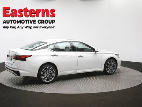 Used 2023 Nissan Altima 2.5 SL AWD/4WD image 43