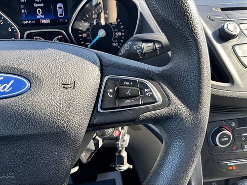 Used 2018 Ford Escape SE FWD image 20