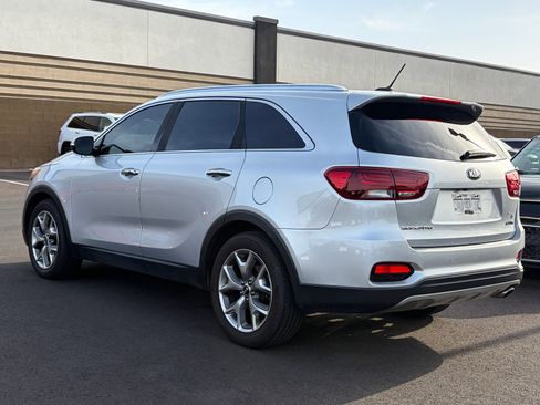 Used 2019 Kia Sorento EX FWD image 4