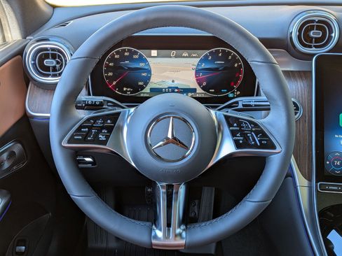New 2026 Mercedes-Benz GLC 300 300 image 18