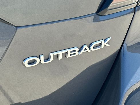 Used 2022 Subaru Outback Limited AWD/4WD image 27