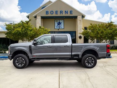 Used 2024 Ford F250 Lariat w/ Tremor Off-Road Package image 2