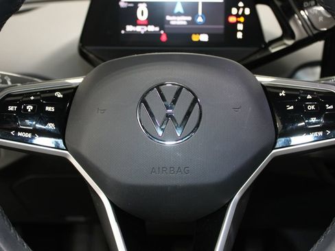 Used 2022 Volkswagen ID.4 Pro S w/ Gradient Package RWD image 12
