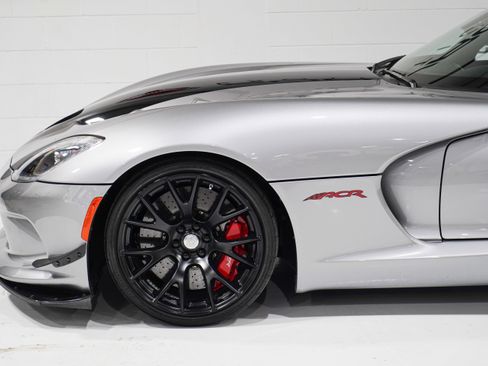 Used 2016 Dodge Viper ACR RWD image 33