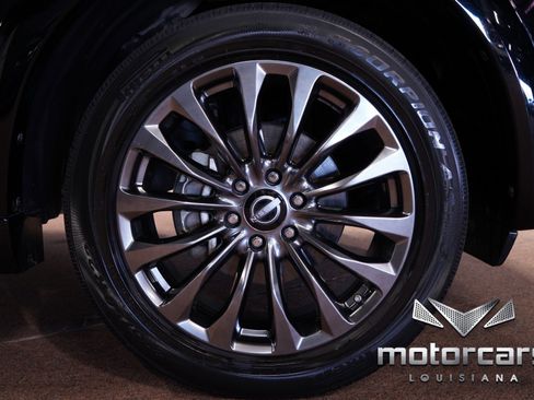 Used 2021 Nissan Armada Platinum w/ Captain's Chairs Package image 19