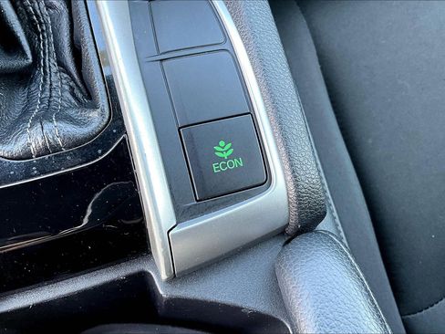 Used 2021 Honda Civic Sport image 35