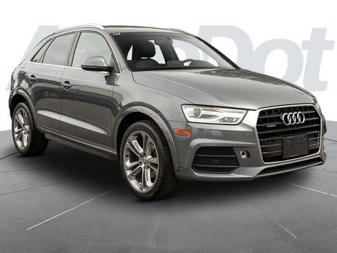 Used 2016 Audi Q3 2.0T Premium Plus AWD/4WD image 4