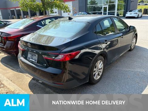Used 2025 Toyota Camry LE FWD image 4
