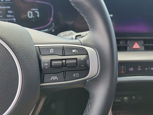 Used 2023 Kia Sportage EX image 25