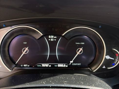 Used 2018 BMW 540i xDrive AWD/4WD image 2