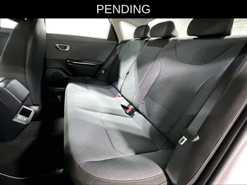 New 2025 Kia K4 FWD image 18