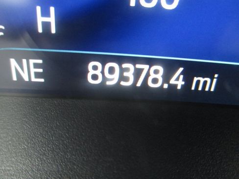 Used 2021 Ford Explorer Platinum w/ Equipment Group 601A image 31