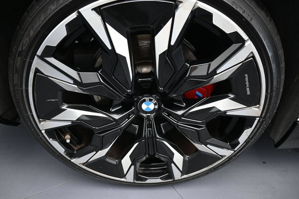 Used 2024 BMW 530i w/ M Sport Package RWD image 49