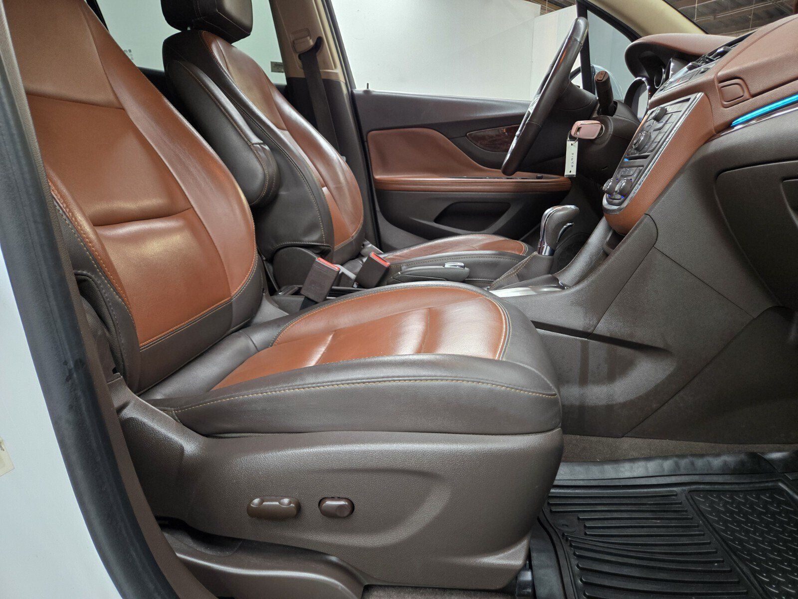 Used 2016 Buick Encore Leather w/ Experience Buick Package AWD/4WD image 12