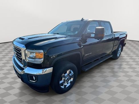 Used 2019 GMC Sierra 3500 SLE w/ SLE Preferred Package image 1
