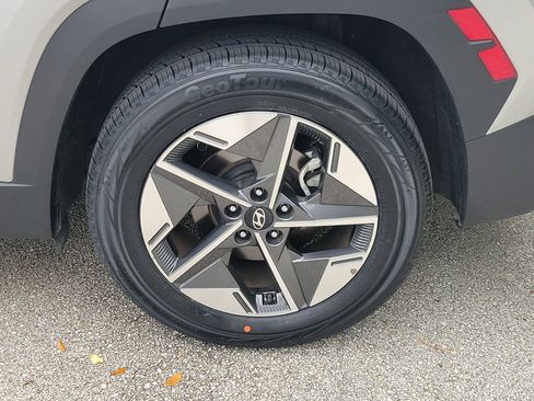 Used 2025 Hyundai Tucson SEL FWD image 10