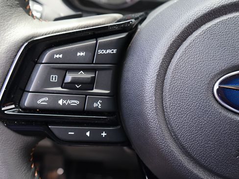 Certified 2025 Subaru Forester Touring AWD/4WD image 23