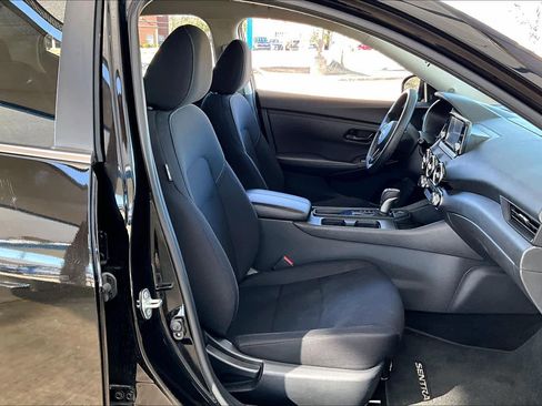 Used 2024 Nissan Sentra S image 8