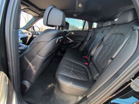 New 2026 BMW X6 M60i w/ Executive Package image 20