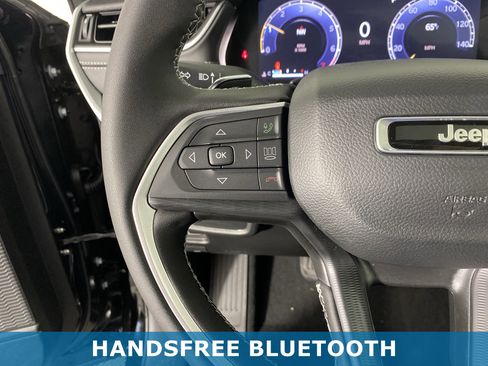 New 2025 Jeep Grand Cherokee L Altitude image 20