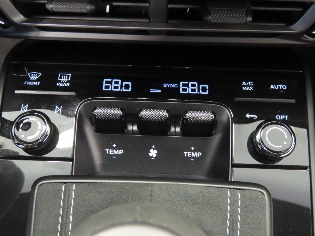 Certified 2025 Porsche 911 GT3 RS RWD image 29