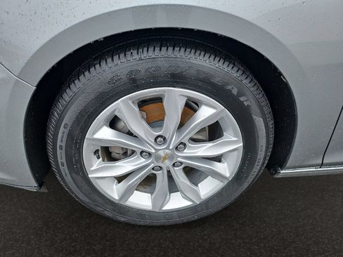 Used 2025 Chevrolet Malibu LT FWD image 40