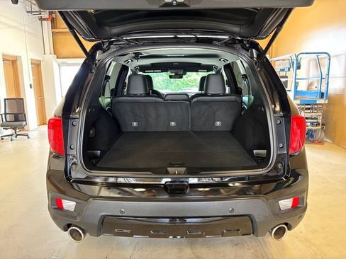Used 2023 Honda Passport Elite image 18