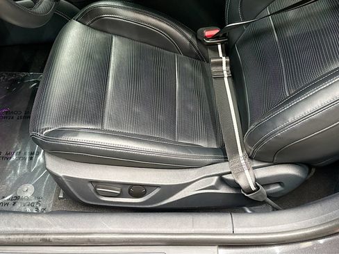 Used 2024 Ford Mustang GT Premium RWD image 23