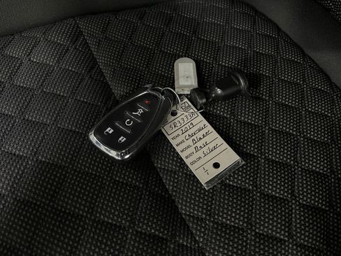 Used 2019 Chevrolet Blazer LT image 35