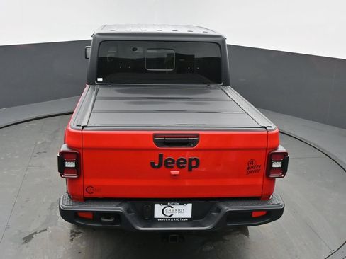 Used 2024 Jeep Gladiator Sport image 42